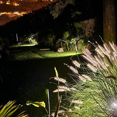 アルコ・ダ・カリェタ Torre Bella Gardensヴィラ エクステリア 写真